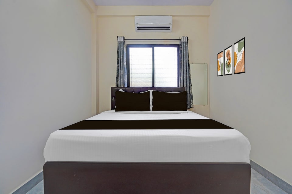 Super Hotel O CRPF Crossway Formerly V7 Inn Service Apartment, Hingna Road Nagpur, Nagpur