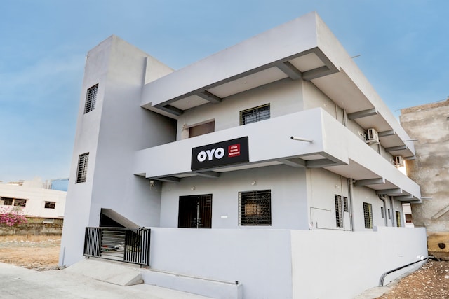 Hotel O CRPF Crossway Formerly V7 Inn Service Apartment
