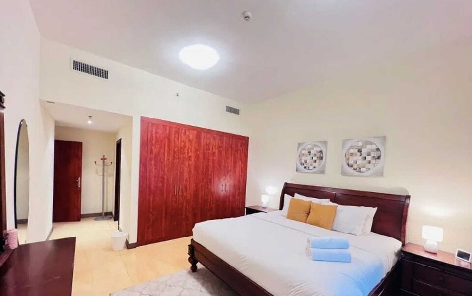 OYO 1279 Home Al Yalayis 2, Dubai Marina, Dubai