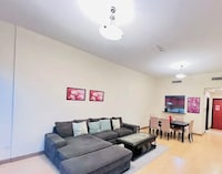 OYO 1280 Home Olympic Park 3