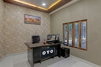 Hotel O Royaal Palace