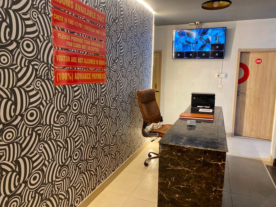 OYO 823716 Royal guest house, Dwarka Delhi, Delhi