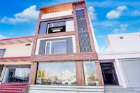 Super Townhouse Govardhan