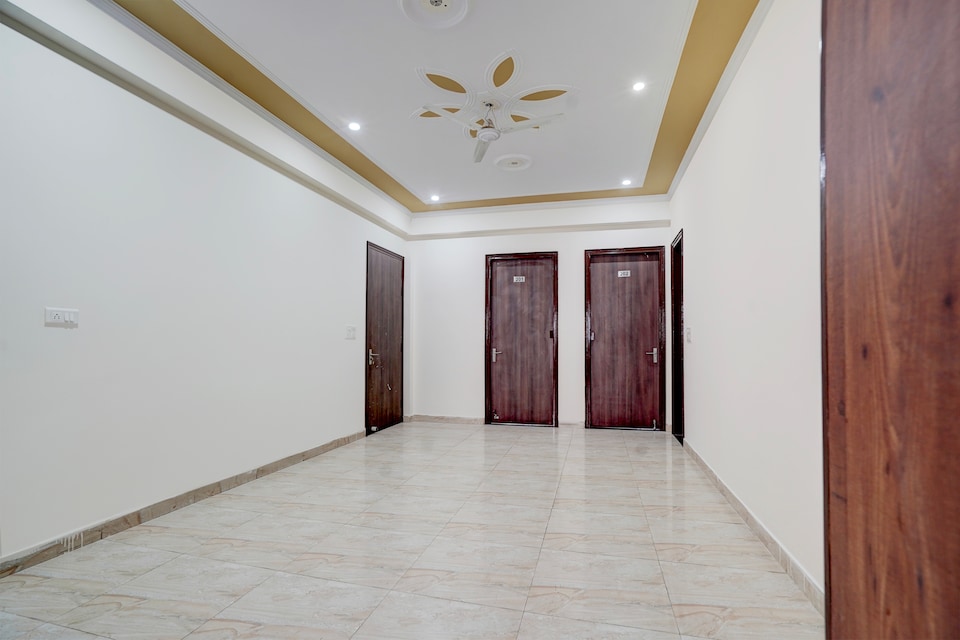 Hotel O Sunshine Corporate Suite, Medanta, Gurgaon