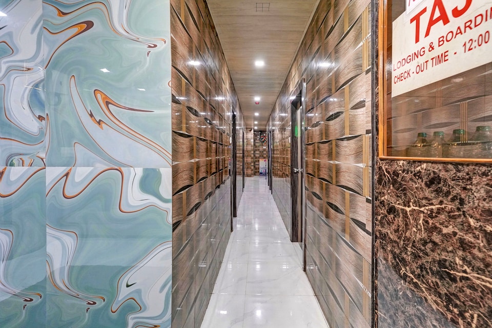 Hotel O Taj Lodging and Boarding, Mumbai Chembur-Kurla-Ghatkopar, Mumbai