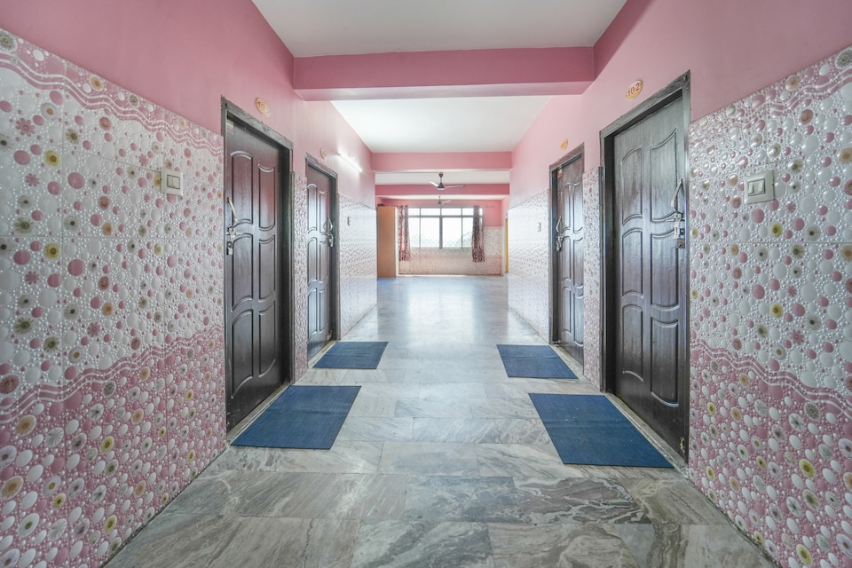 Hotel O SHIV PLAZA, Dhanbad, Dhanbad