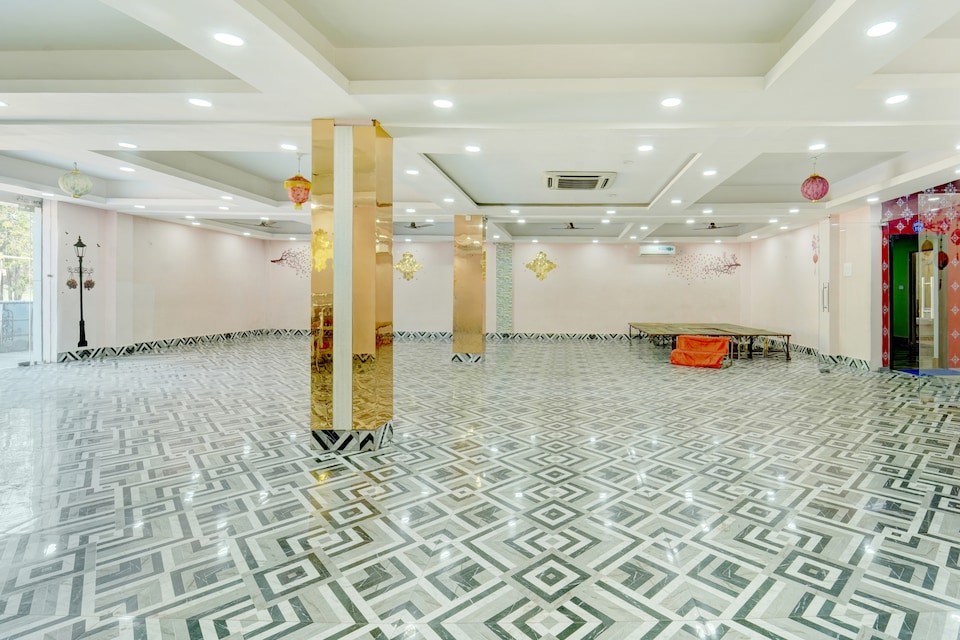 Hotel O SHIV PLAZA, Dhanbad, Dhanbad