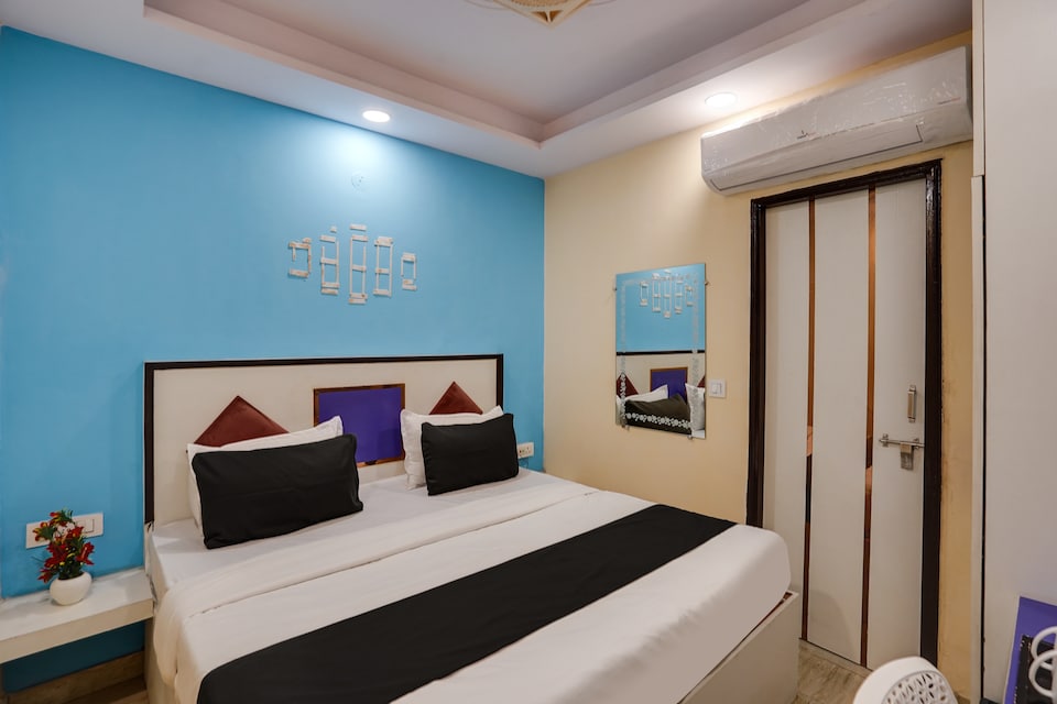 Hotel O Gold Star, North Delhi, Delhi