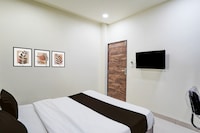 Collection O Satya Sai Square Formerly Hotel Crystal Inn