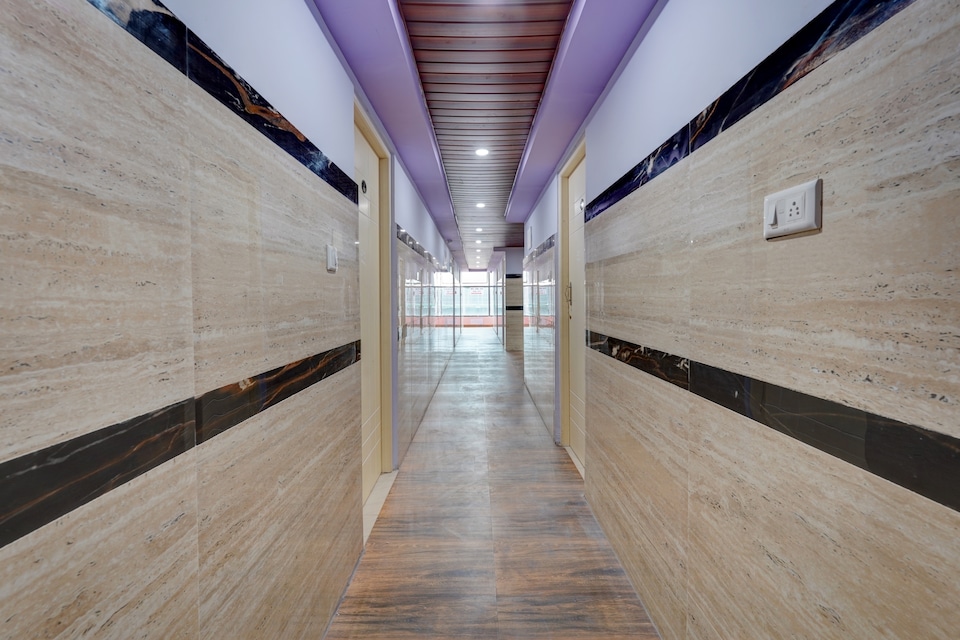  Hotel O Royal Suites, Peenya Bangalore-II, Bangalore