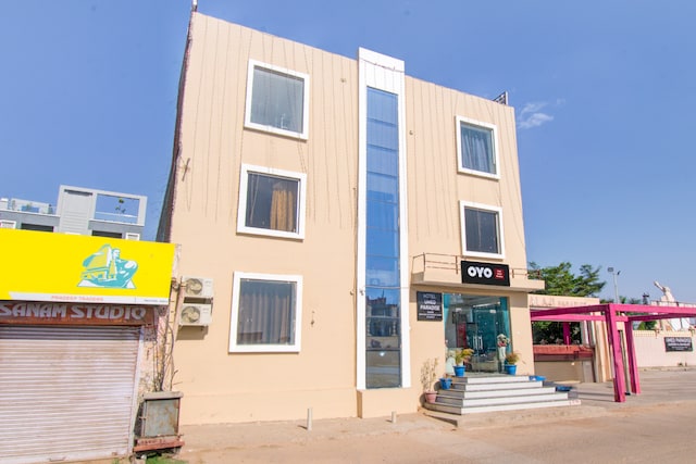 Hotel O Balaji Paradise