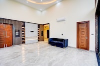 Super Hotel O by OYO DEVOM INN