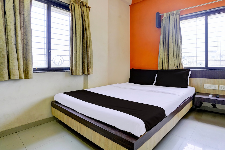 Hotel O Shangrila's Hotel Sai Chandra, Shirdi, Shirdi