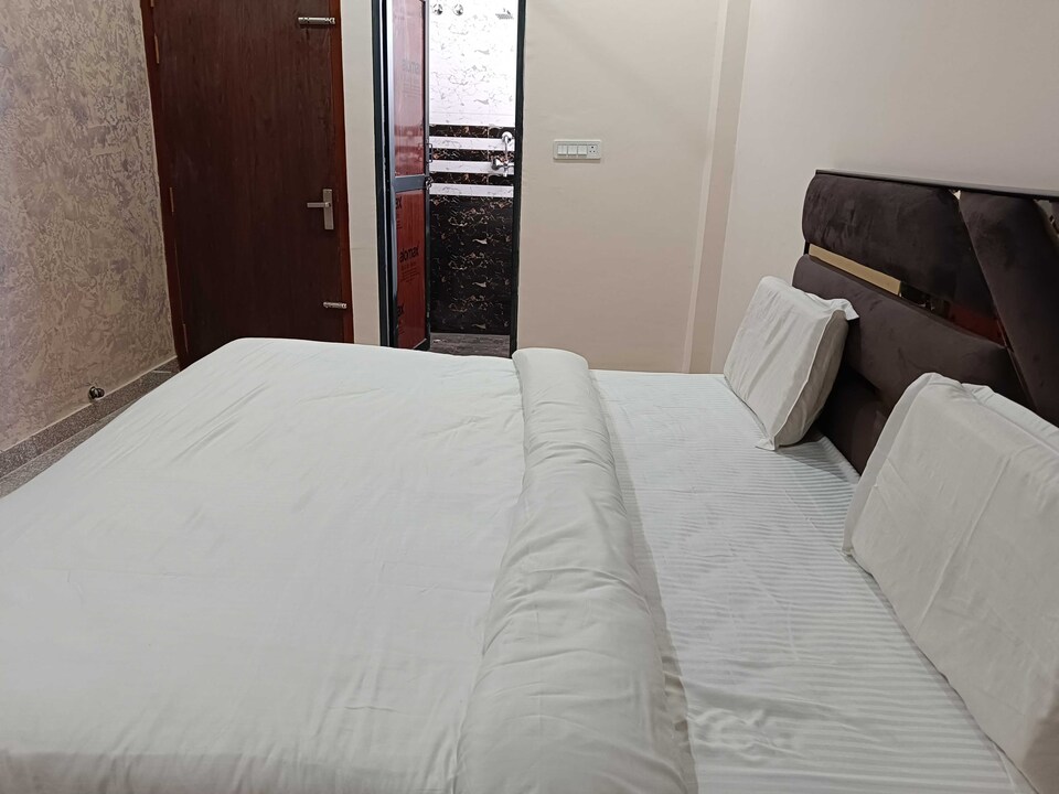 OYO 824003 Hotel Chirag Palace, RIICO Sitapura, Jaipur