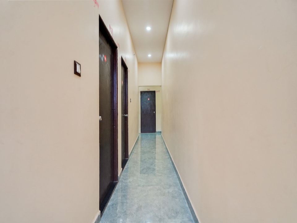 HOTEL O VILLAGE, Hingna Road Nagpur, Nagpur