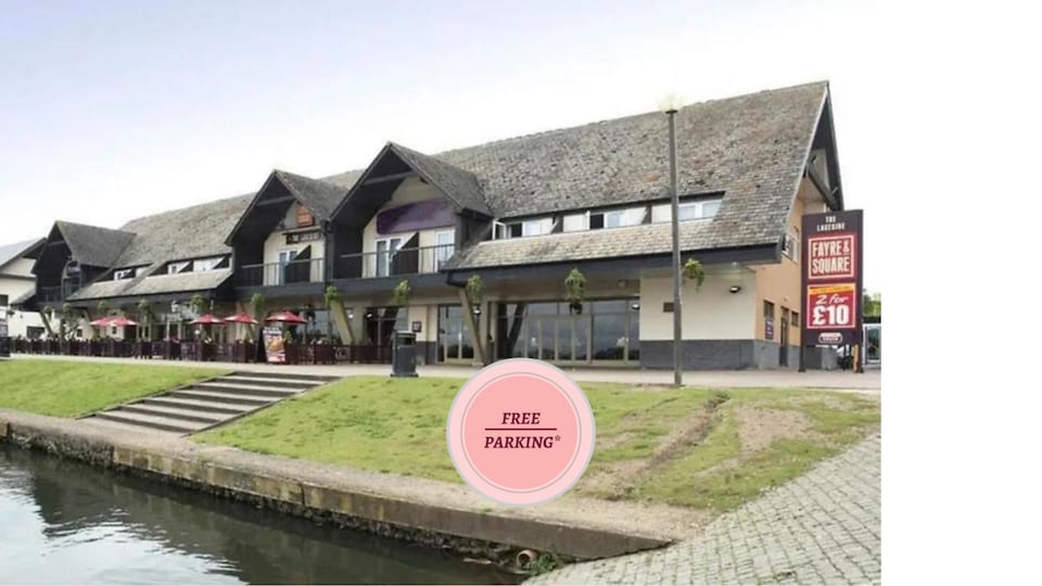 Lakeside Willen Lake Milton Keynes, MK15, Milton Keynes