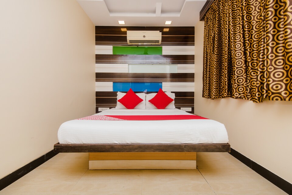 OYO 424 Hotel Apple Suites, Mumbai International Airport, Mumbai