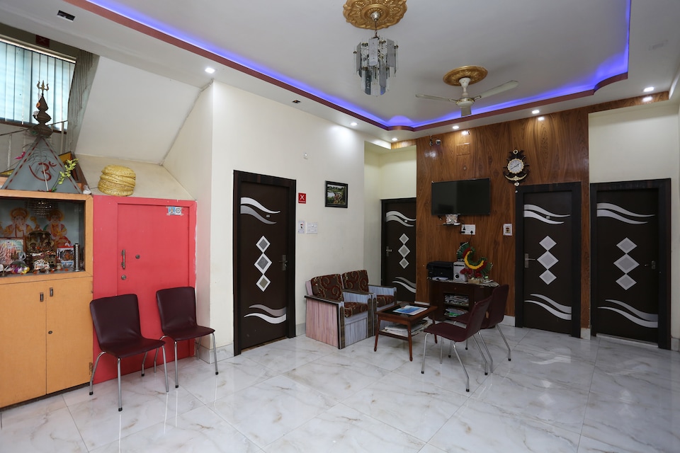 Flagship 1828 Paradise Inn, Salt Lake Kolkata, Kolkata