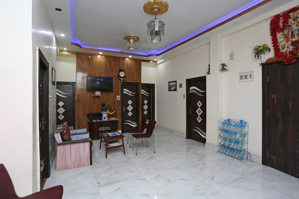 Flagship 1828 Paradise Inn, Salt Lake Kolkata, Kolkata