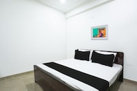 Hotel O Royal Residency