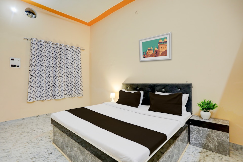 Hotel O Nirvana Hotel, Etawah, Etawah