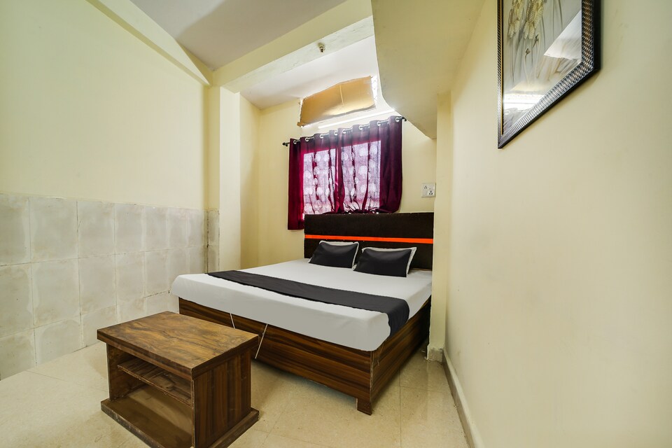 SPOT ON Raj Palace, Hamidia Road Bhopal, Bhopal