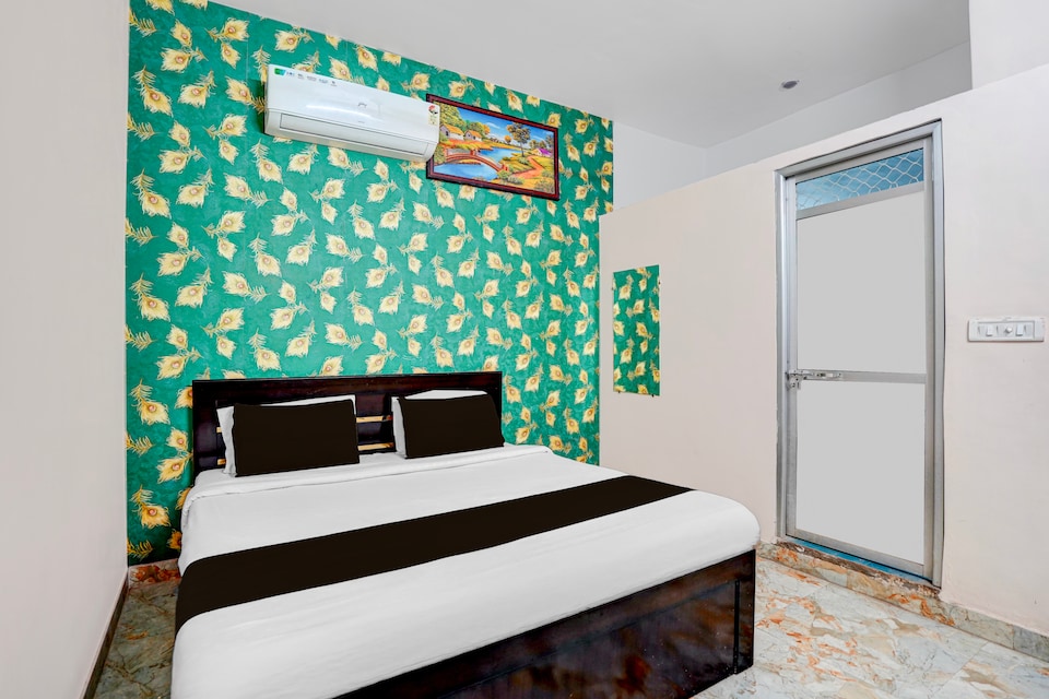 Hotel O Relax with Ramayana, Ayodhya, Ayodhya