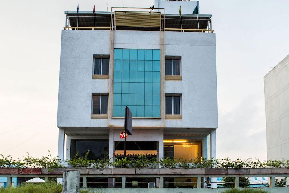 OYO 1833 Hotel Grand Ashirwad, MP Nagar Bhopal, Bhopal