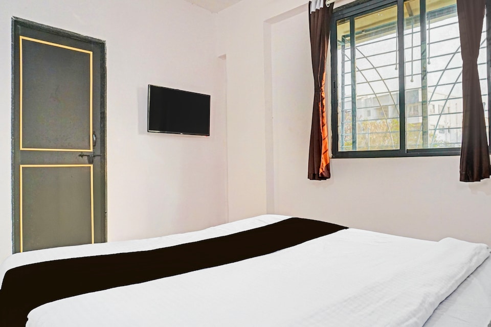 Super Hotel O Vadgaon Formerly Eleven Points, Katraj Khed Shivapur Pune, Pune