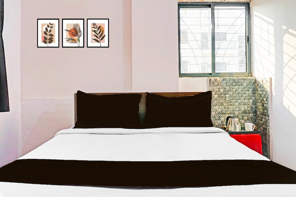 Super Hotel O Vadgaon Formerly Eleven Points, Katraj Khed Shivapur Pune, Pune