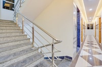 Super Townhouse Gachibowli Near Sky View