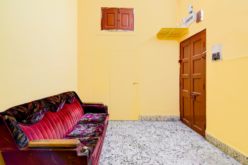 OYO 824483 Joy Ma Kali Guest House, Salt Lake Kolkata, Kolkata