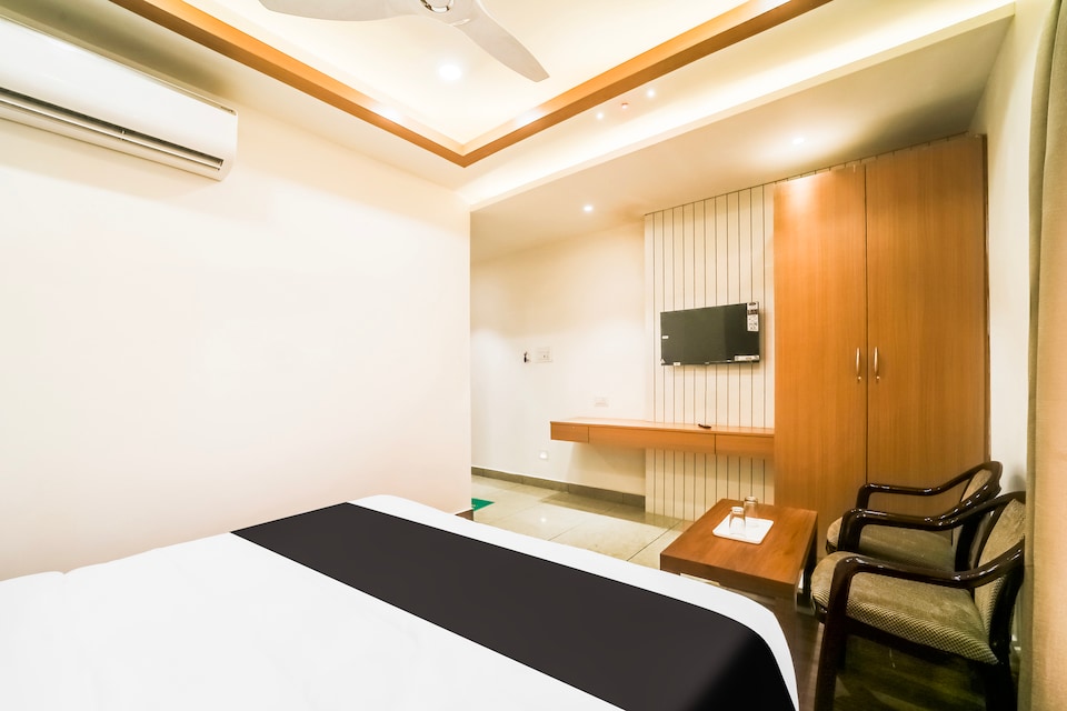 Hotel O Lotus Blue, MP Nagar Bhopal, Bhopal