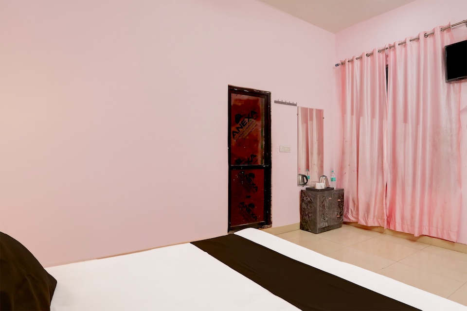 Hotel O Highway 34 Hotel, IIT Kanpur, Kanpur