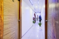 OYO 824606 Hotel RR
