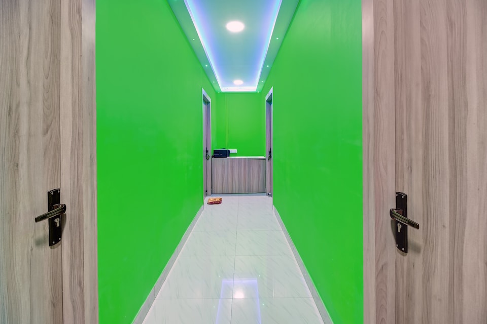 Hotel O The Rhino Inn, ISBT Guwahati, Guwahati