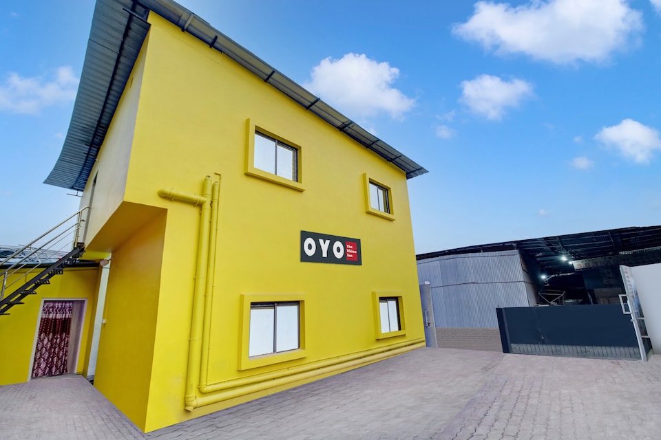 Hotel O The Rhino Inn, ISBT Guwahati, Guwahati