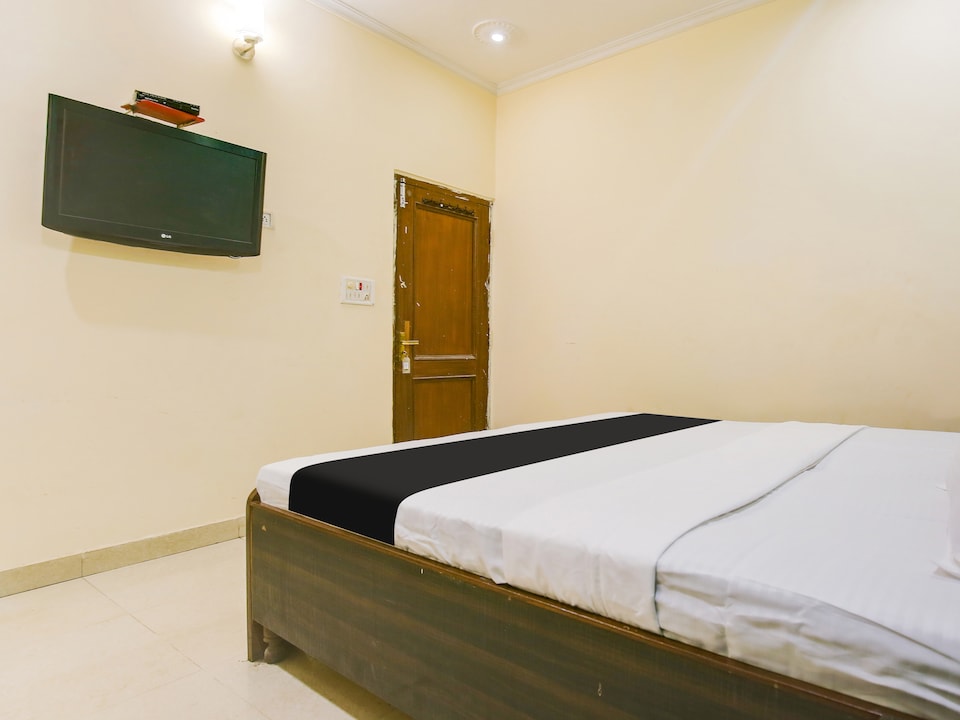 Hotel O Mid City Guest House, Railway Station Chandigarh, Chandigarh