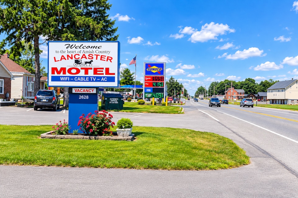 The Lancaster Motel By OYO Ronks near Paradise, C17572, Ronks, PA