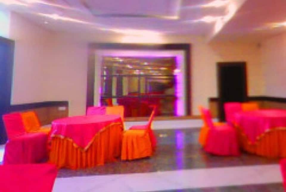 OYO 824747 Hotel Castle, Mall Road Bathinda, Bathinda