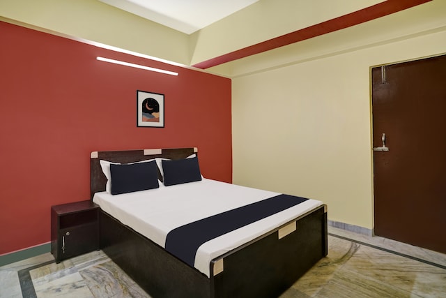 Hotel O  27 DEGREE HOTEL
