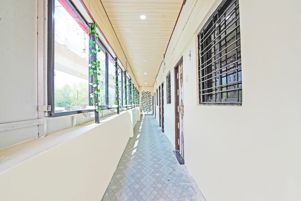 Super Hotel O Rajmahal, Hingna Road Nagpur, Nagpur