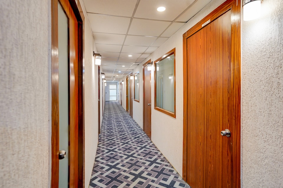 HOTEL O HAVEN, Meerut, Meerut