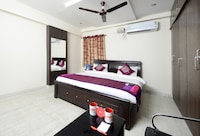OYO Apartment Hitech City Near Shilparamam