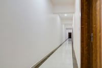 Super Townhouse Kathgharia Chowk