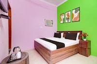 Radhika hotel