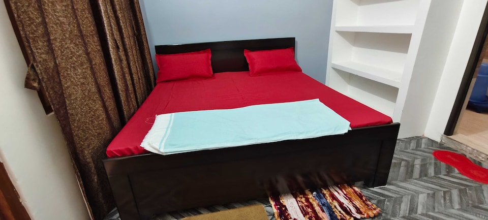 OYO 825037 Vaidehi Homestay, Ayodhya, Ayodhya