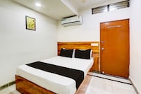 Hotel O New Hitech Inn