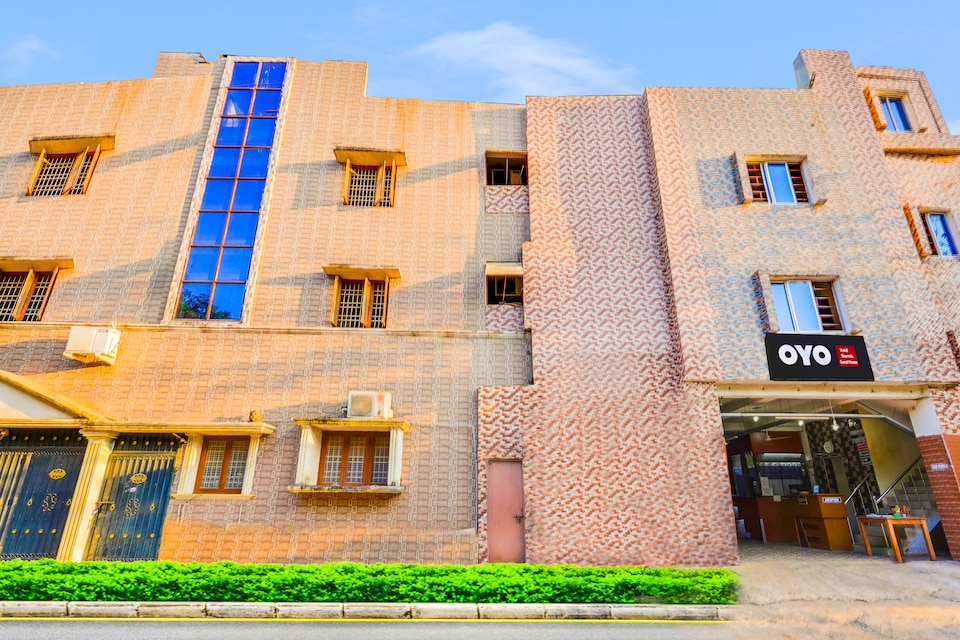 Hotel O Sharmila Guest House, Pondicherry City Centre, Pondicherry