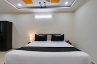 Hotel O Sri Karthikeya Grand 